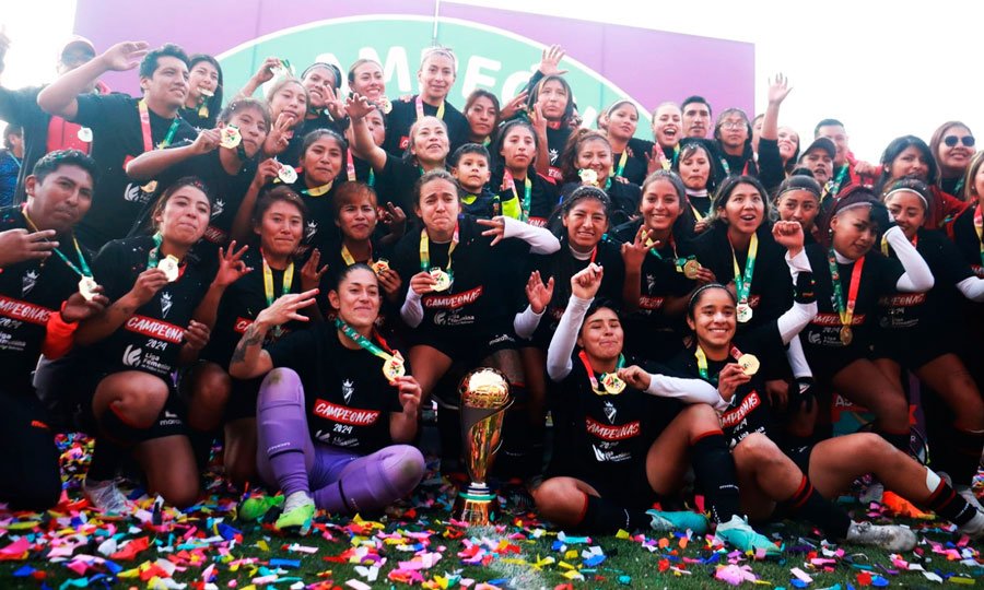 Always Ready se consogra campeón de la Liga Femenina